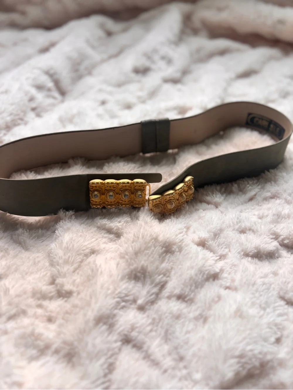 Vintage Carlisle Gold-Embellished Olive Faux Suede Waist Belt Size Small
